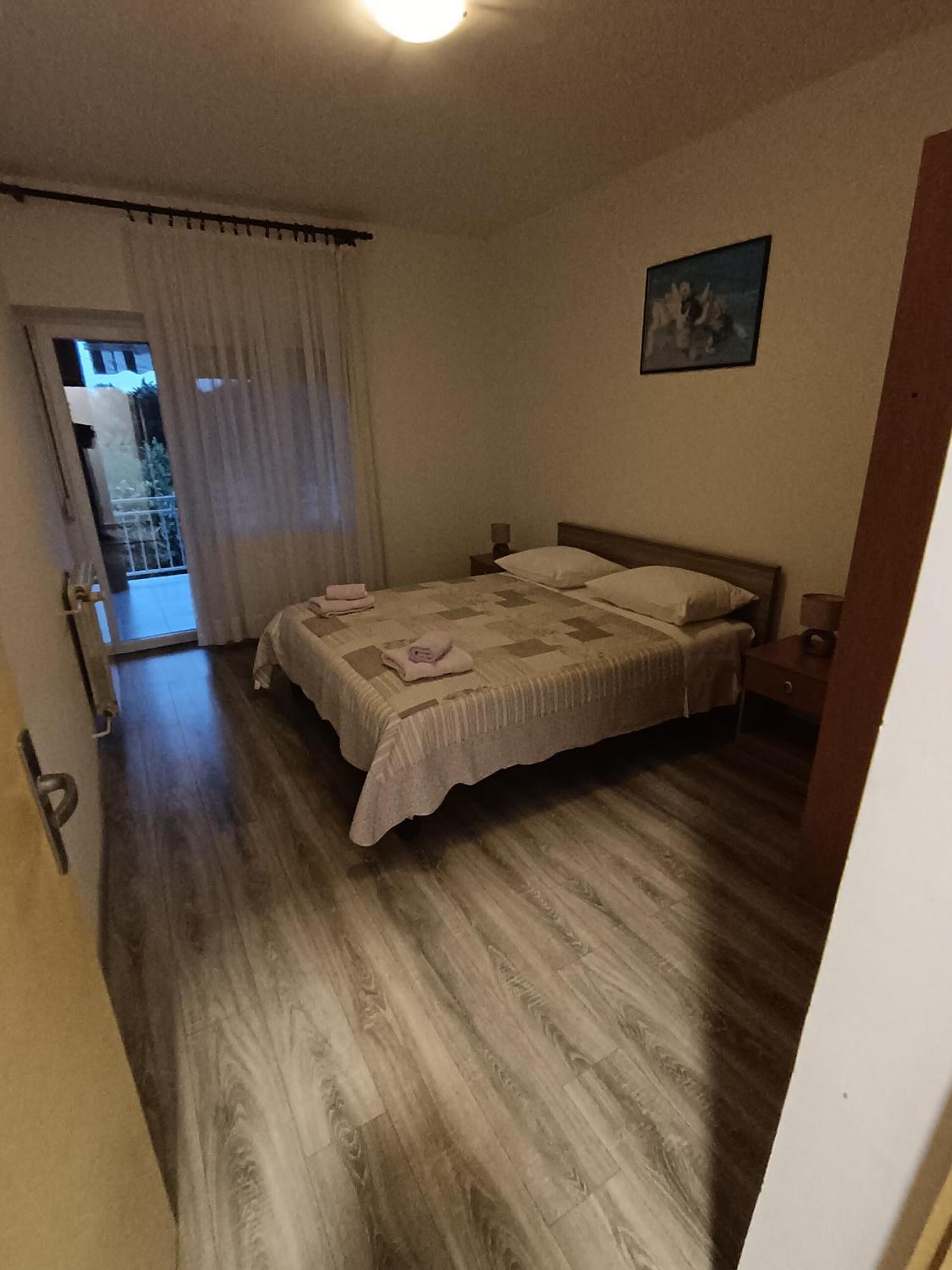 Apartments Lana Starigrad Paklenica Zimmer foto